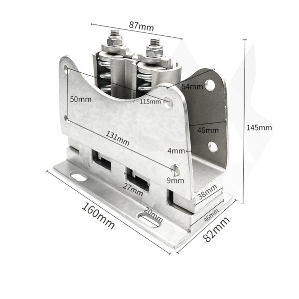 Walk-in freezer hinges for cold storage rooms